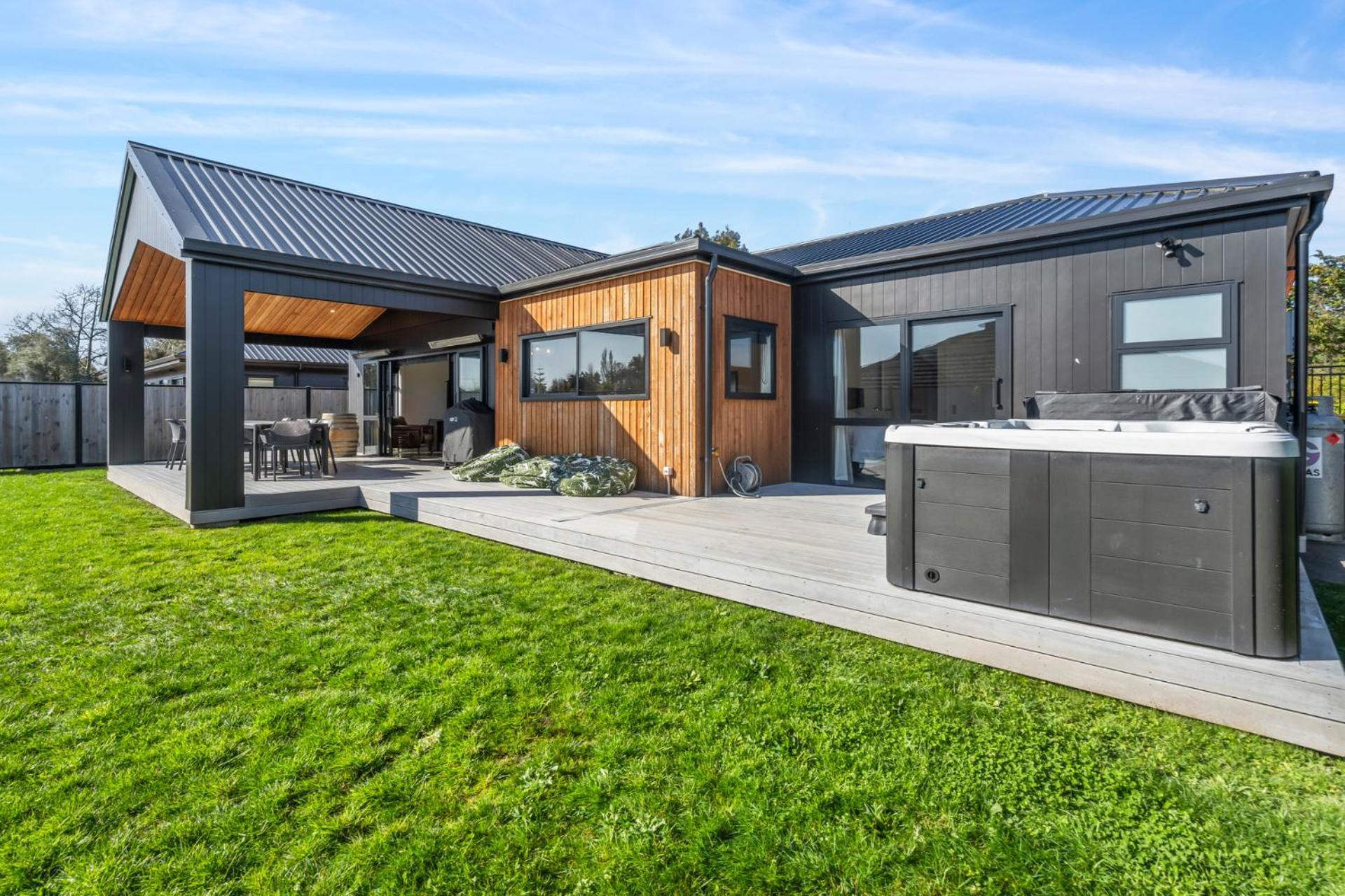 Regent Sanctuary - Martinborough Holiday Home Exterior photo
