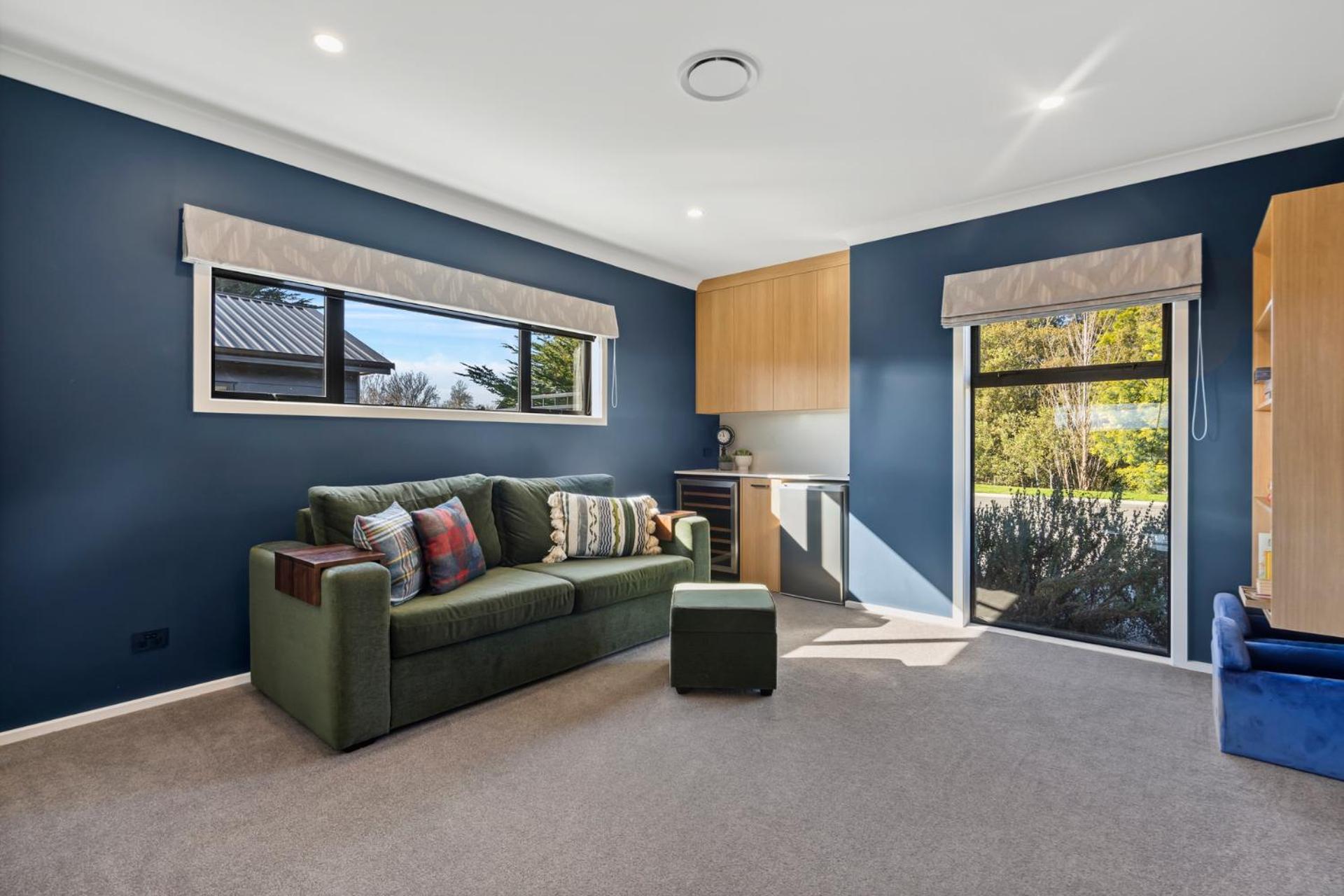 Regent Sanctuary - Martinborough Holiday Home Exterior photo